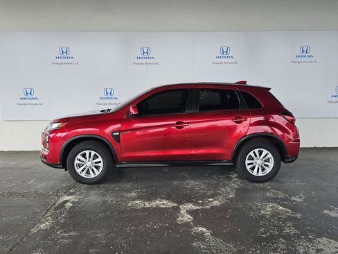 Used 2022 Mitsubishi Outlander Sport LE image 3