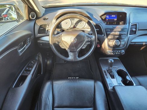 Used 2015 Acura RDX AWD image 2