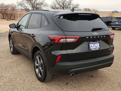 Used 2025 Ford Escape ST-Line image 2