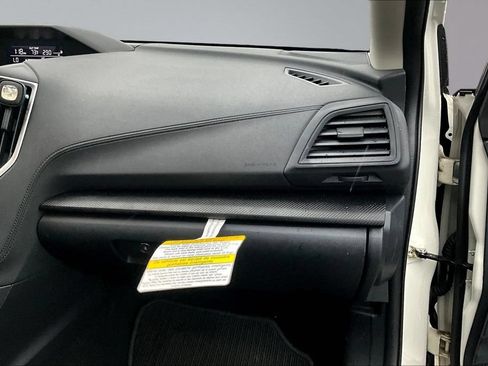Used 2022 Subaru Crosstrek 2.0i AWD/4WD image 24