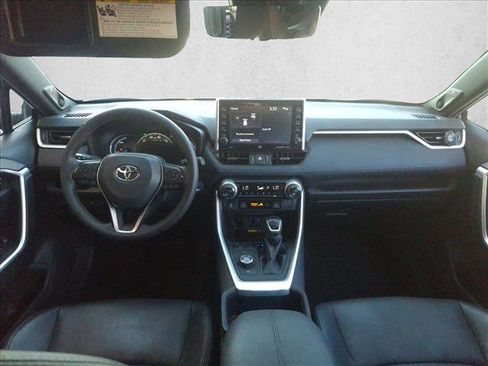 Certified 2022 Toyota RAV4 XSE image 16