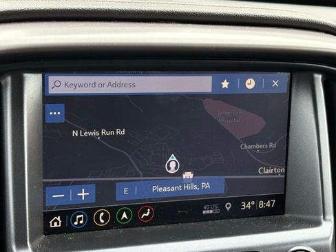 Used 2022 GMC Canyon AT4 w/ Trailering Package image 15