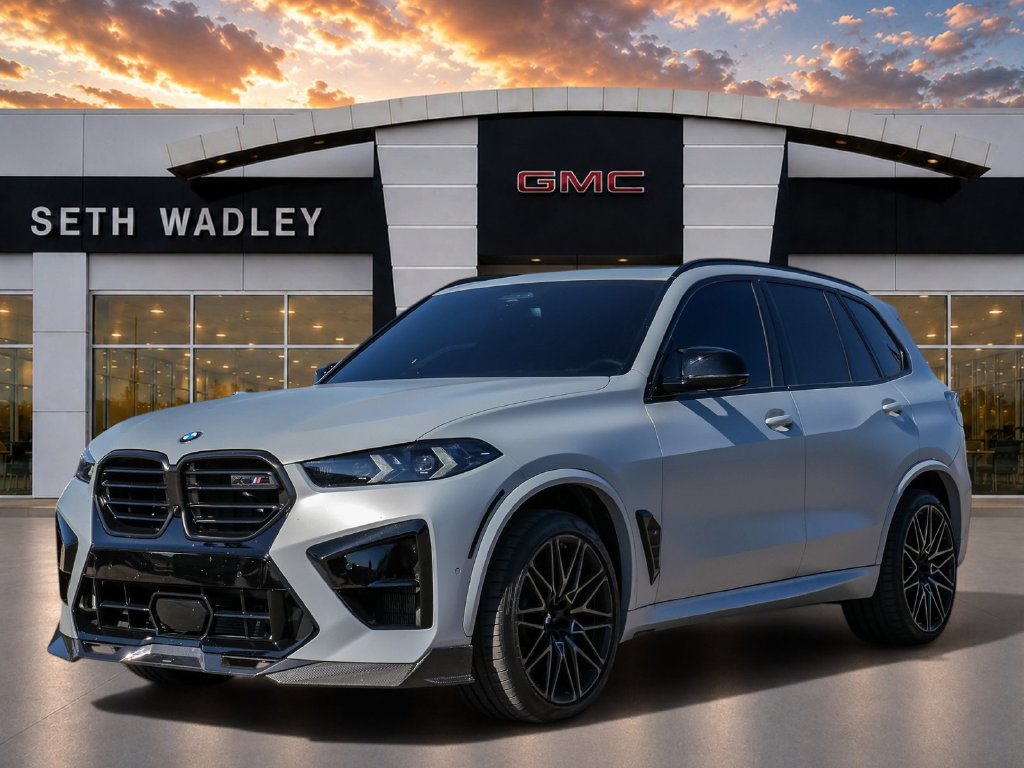 Used 2026 BMW X5 M Competition w/ Executive Package AWD/4WD image 3