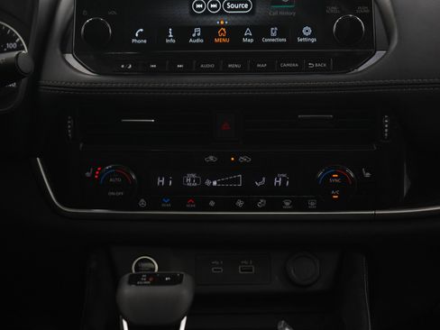 Used 2023 Nissan Rogue SL w/ SL Premium Package AWD/4WD image 16