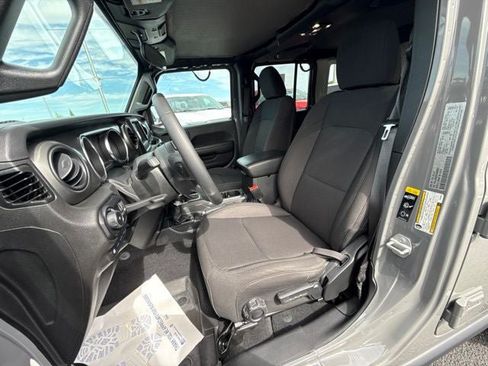 Used 2023 Jeep Wrangler Unlimited AWD/4WD image 22