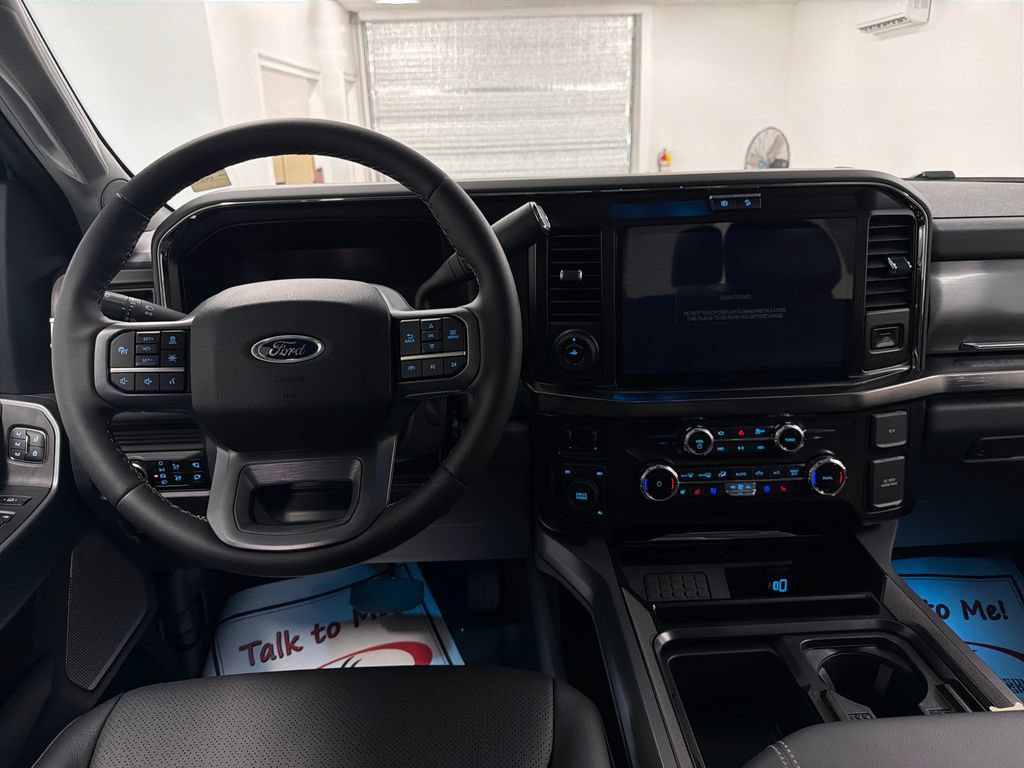 Used 2026 Ford F350 Lariat w/ Lariat Ultimate Package AWD/4WD image 12