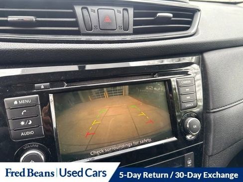 Used 2018 Nissan Rogue SV AWD/4WD image 20