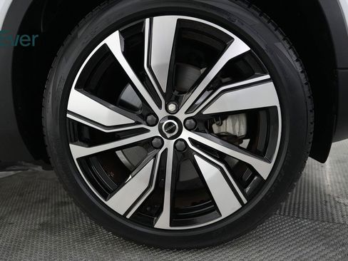 Used 2021 Volvo XC40 P8 Recharge w/ Advanced Package AWD/4WD image 20