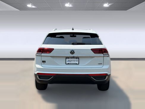 Used 2023 Volkswagen Atlas Cross Sport SE w/ Panoramic Sunroof Package AWD/4WD image 10