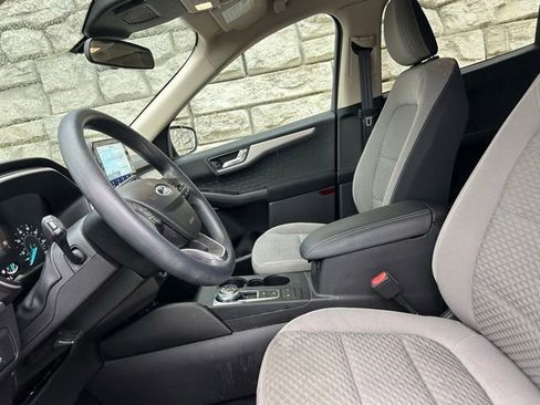 Used 2020 Ford Escape SE AWD/4WD image 8