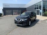 Used 2020 Nissan Rogue SV image 3