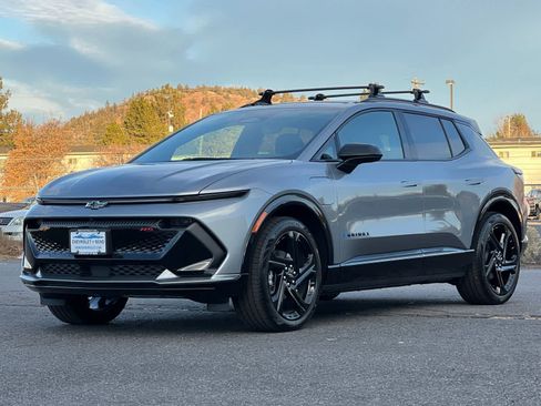 New 2025 Chevrolet Equinox EV RS w/ Convenience Package II image 1