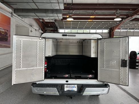 Used 2022 Ford F150 XLT w/ Equipment Group 301A Mid RWD image 9