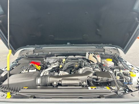 Used 2024 Jeep Wrangler Unlimited Rubicon image 29