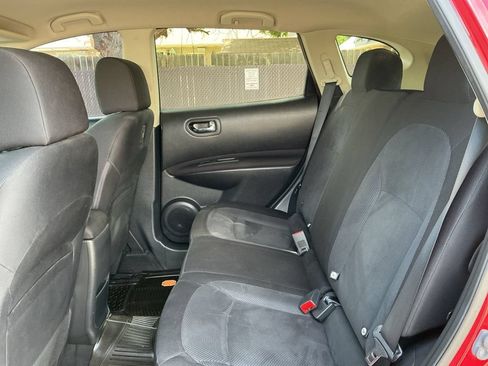 Used 2015 Nissan Rogue S w/ Convenience Package FWD image 27