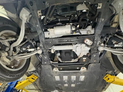 Used 2020 Land Rover Defender 110 S image 56