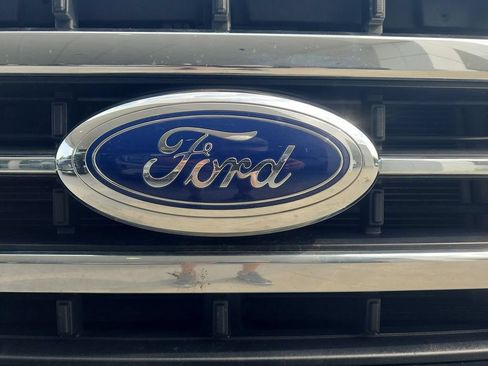 Used 2022 Ford F150 Lariat AWD/4WD image 29
