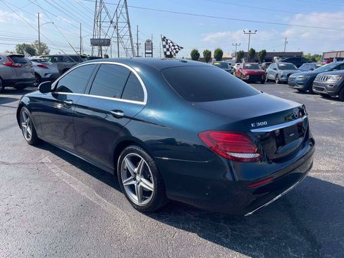 Used 2017 Mercedes-Benz E 300 image 5