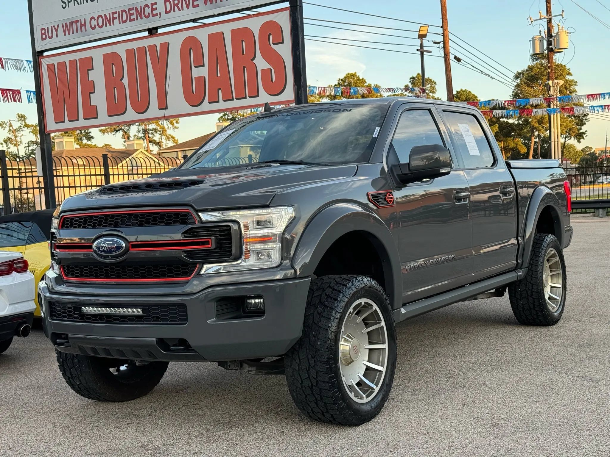 Used 2020 Ford F150 Lariat w/ Equipment Group 502A Luxury AWD/4WD image 4