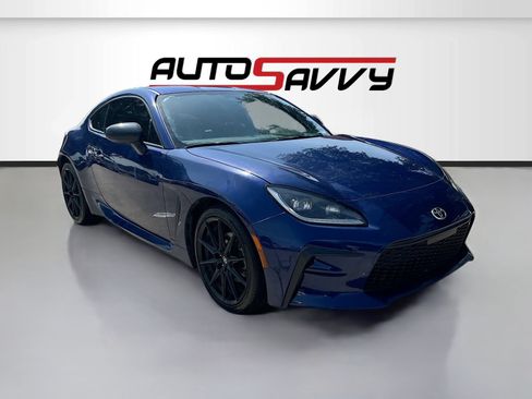 Used 2023 Toyota GR86 Premium w/ ALL Weather Mat Package (TMS) RWD image 1