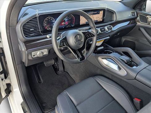 New 2026 Mercedes-Benz GLE 450 4MATIC image 3