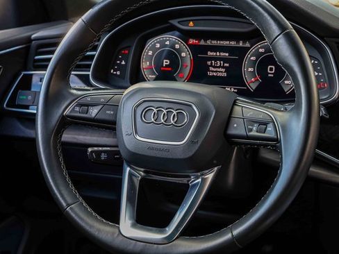 Used 2022 Audi Q8 Premium Plus image 14