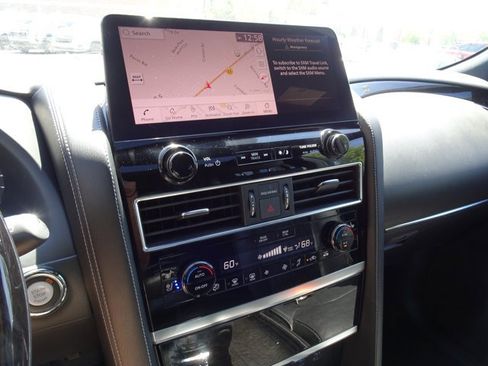 Used 2022 INFINITI QX80 Sensory w/ All-Season Package image 20