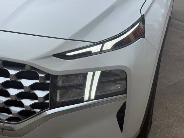 Certified 2023 Hyundai Santa Fe SEL w/ Premium Package FWD image 9