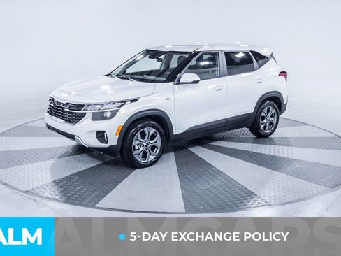 Used 2026 Kia Seltos LX FWD image 3