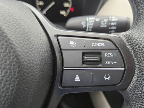 Used 2024 Honda HR-V LX image 25