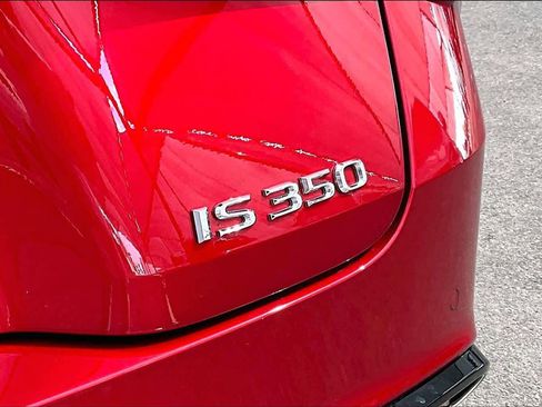 Used 2022 Lexus IS 350 F Sport RWD image 10