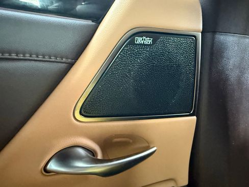 Used 2020 Lexus ES 300h w/ Premium Package FWD image 35