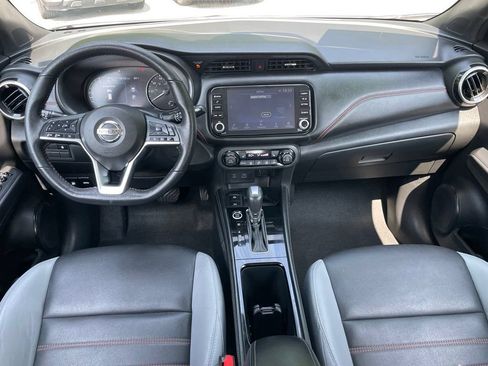 Certified 2021 Nissan Kicks SR w/ SR Premium Package FWD image 13