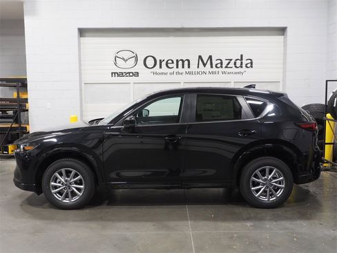 New 2025 MAZDA CX-5 AWD 2.5 S w/ Preferred Package image 8