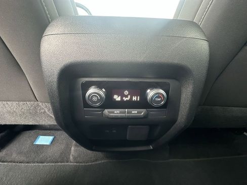 Certified 2025 GMC Acadia Elevation image 21