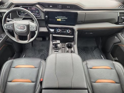 Used 2024 GMC Sierra 1500 AT4 w/ Technology Package AWD/4WD image 23