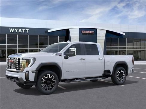 New 2026 GMC Sierra 2500 Denali w/ Denali Reserve Package image 2
