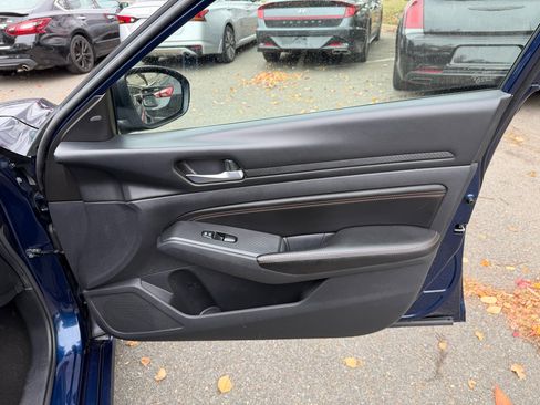 Used 2022 Nissan Altima 2.5 SR image 31