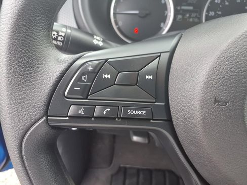 Used 2025 Nissan Kicks Play S FWD image 7