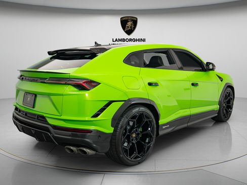Used 2024 Lamborghini Urus Performante AWD/4WD image 6