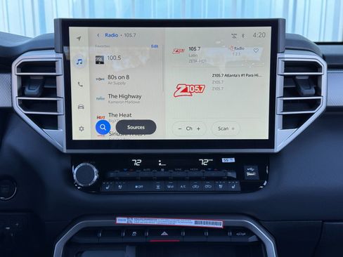 Used 2025 Toyota Tundra Limited image 24