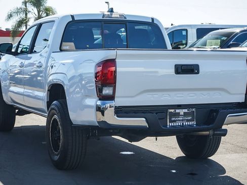 Used 2021 Toyota Tacoma SR5 image 6