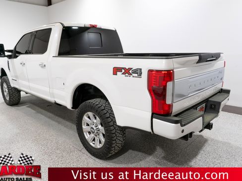 Used 2017 Ford F250 Platinum w/ Platinum Ultimate Package image 3