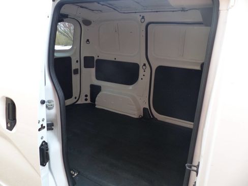 Used 2021 Nissan NV200 SV w/ Back Door Glass Package image 32