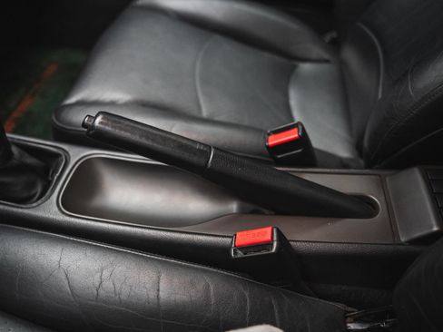 Used 1995 Porsche 911 Carrera RWD image 57