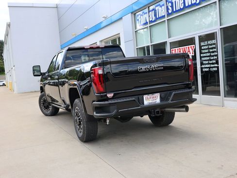 New 2026 GMC Sierra 3500 Denali w/ Denali Reserve Package AWD/4WD image 54