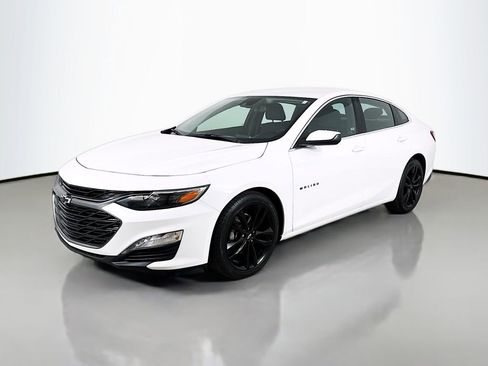 Used 2024 Chevrolet Malibu LT w/ Sport Edition FWD image 3