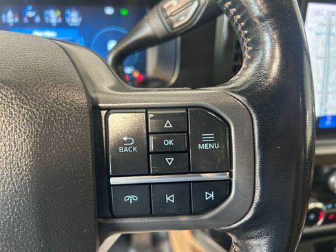 Used 2023 Ford F250 Lariat w/ Chrome Package AWD/4WD image 17