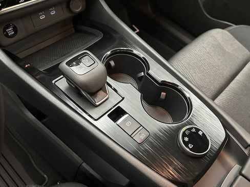 New 2026 Nissan Rogue SV AWD/4WD image 10