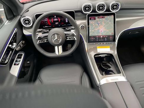 Certified 2025 Mercedes-Benz GLC 300 4MATIC image 14